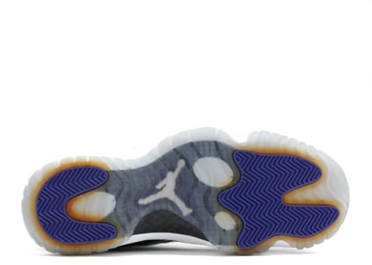 Air Jordan 11 'Concord' 2012 Release 378037 107 - Image 4