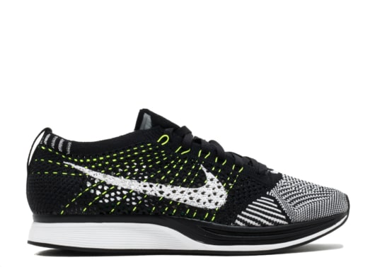 Nike Flyknit Racer Black/ White/ Noir/ Blanc 526628 011