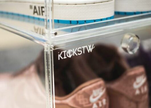 Kickstw Front-Open Display Box (Removable Lid)