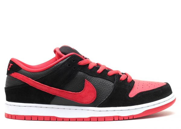 sb dunks bred