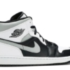 Air Jordan 1 Mid White Shadow - Image 3