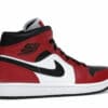 Air Jordan 1 Mid Chicago Toe - Image 3