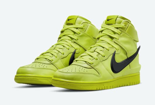 Nike Dunk High AMBUSH Flash Lime - Image 2