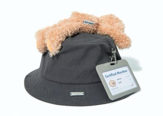 13De Marzo Lazy Palda Bear Uniform Bucket Hat Taupe