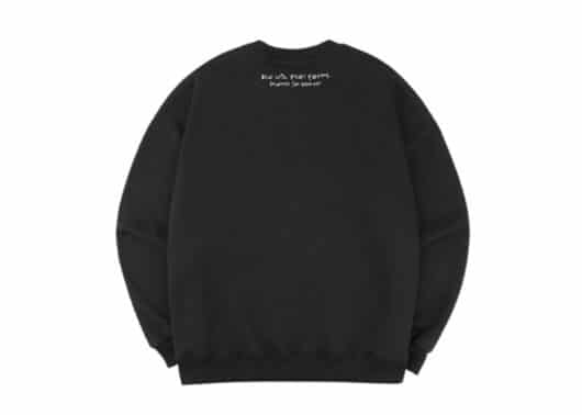 Ambler Bear With Pearl Earrings Crewneck Black AMM820 - Image 2