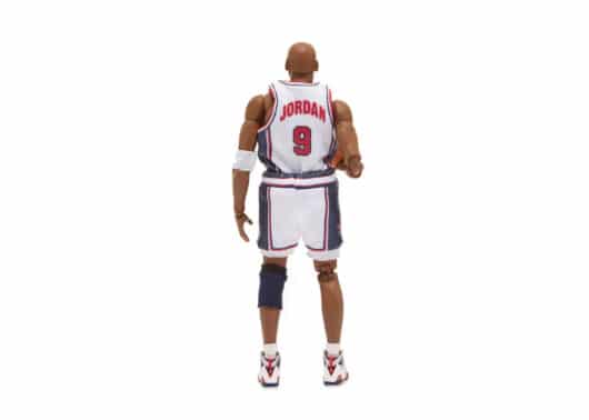 Michael Jordan 1992 Team USA MAFEX No.132 Figure - Image 2