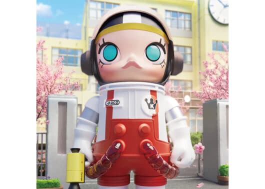 Pop Mart Mega Collection 400% Space Molly X Chibi Maruko-Chan - Image 3