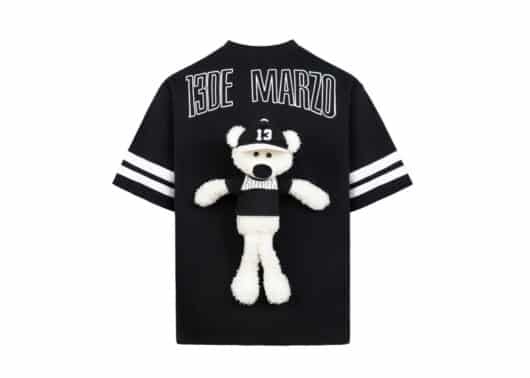 13De Marzo Bear Baseball Fan Tee Black back view
