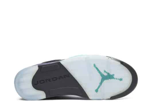 Air Jordan 5 Retro Black Grape (2013) bottom view