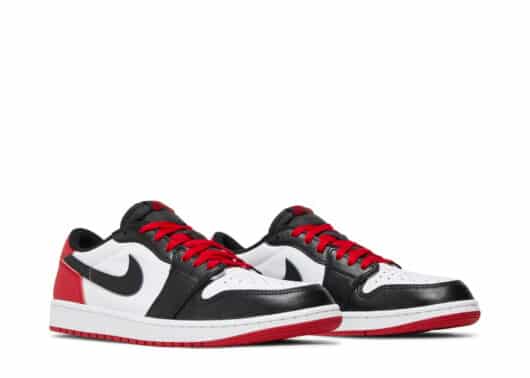 Air Jordan 1 Retro Low OG Black Toe (2023) total view