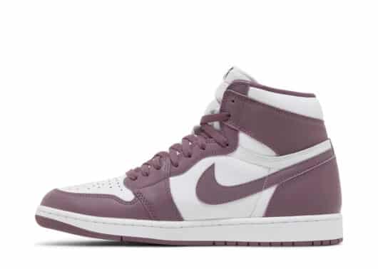 Air Jordan 1 Retro High OG Mauve inside view