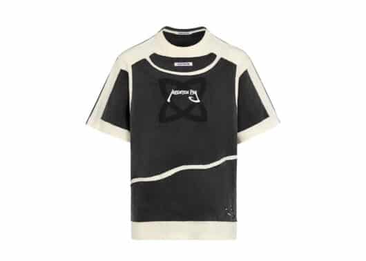 Aventen Pin Logo Patch Tee Black front view