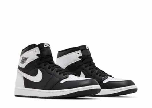 Air Jordan 1 Retro High OG Black White