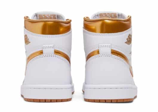 Air Jordan 1 Retro High OG Metallic Gold (W)