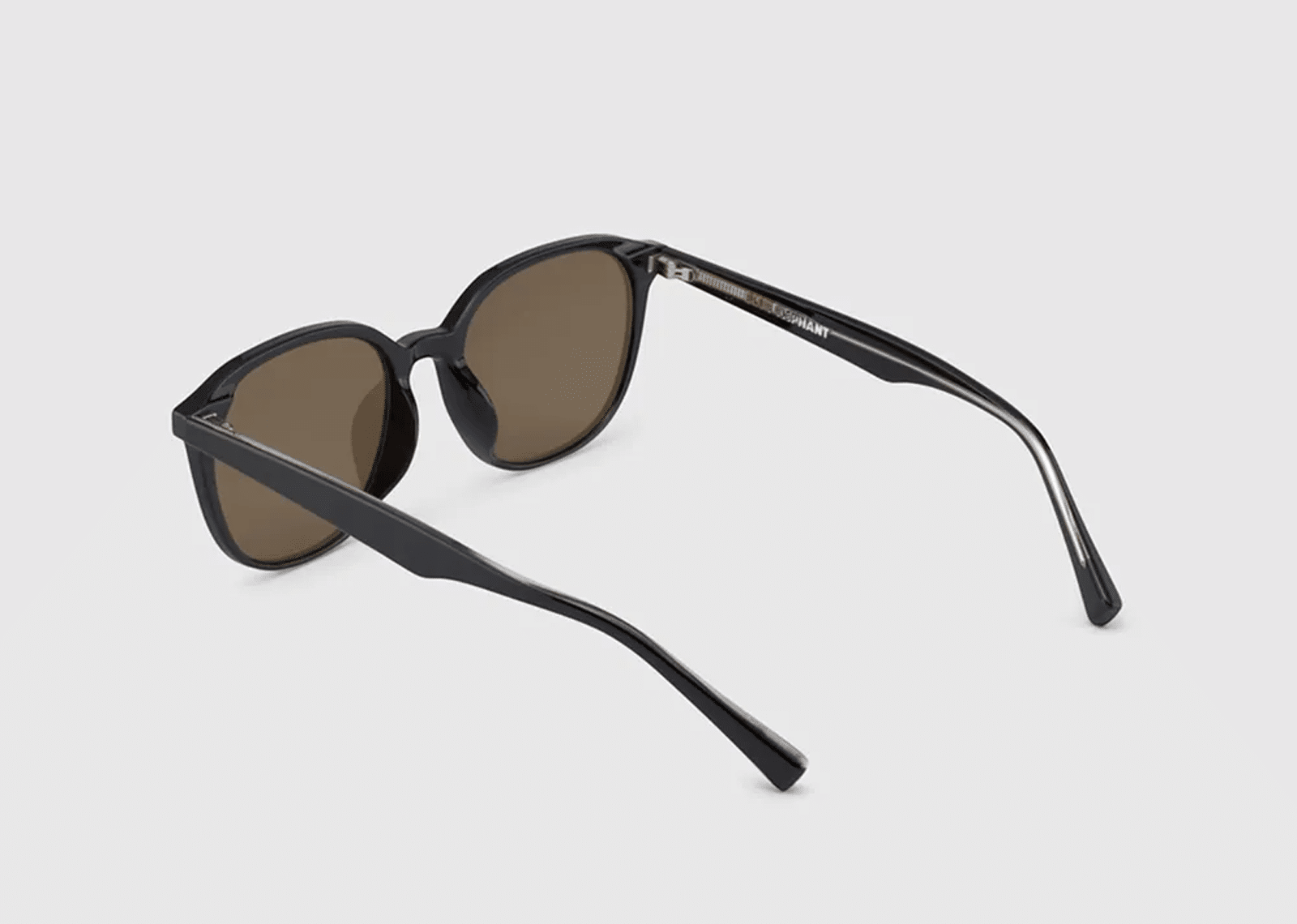 Blue Elephant Classic ELOS Black-Brown Tint Sunglasses BLUE ELEPHANT - ELOS Black-Brown tint – EU Shopping Experience main image 3