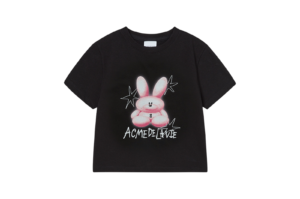 ADLV Woman Round Spray Rabbit Crop Tee Black