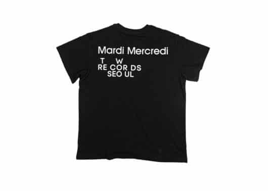Mardi Mercredi Hand Flower Man Unisex Tee Black - Image 2