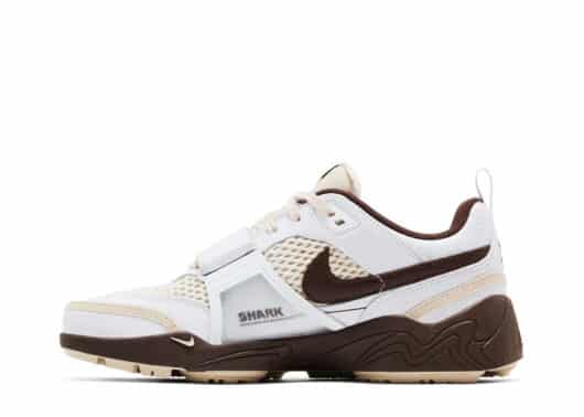 Nike Zoom Field Jaxx Travis Scott Light Chocolate Side View