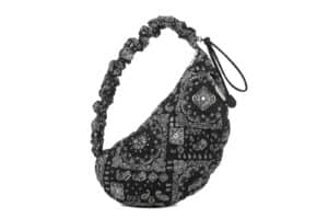 Carlyn Paisley Cozy Bag Black H75141010