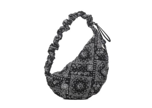 Carlyn Paisley Cozy L Bag Black H75141010