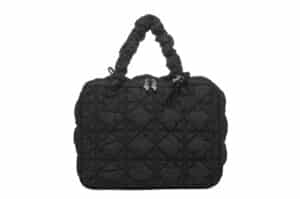 Carlyn Travel Bag Black H74120010