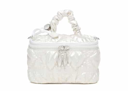 Carlyn Winnie Bag Pearl White H75137010