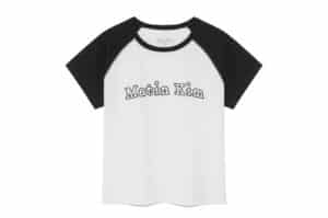 Matin Kim Flower Stitch Raglan Logo Top Black TS049