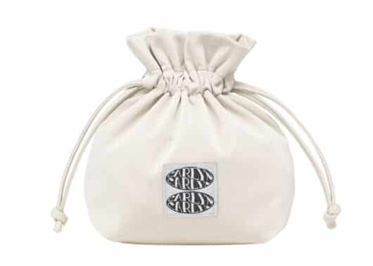 Carlyn-Pouch-Ivory-W73106010