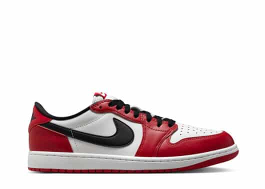 Air Jordan 1 Retro Low OG Chicago (2025) Front View