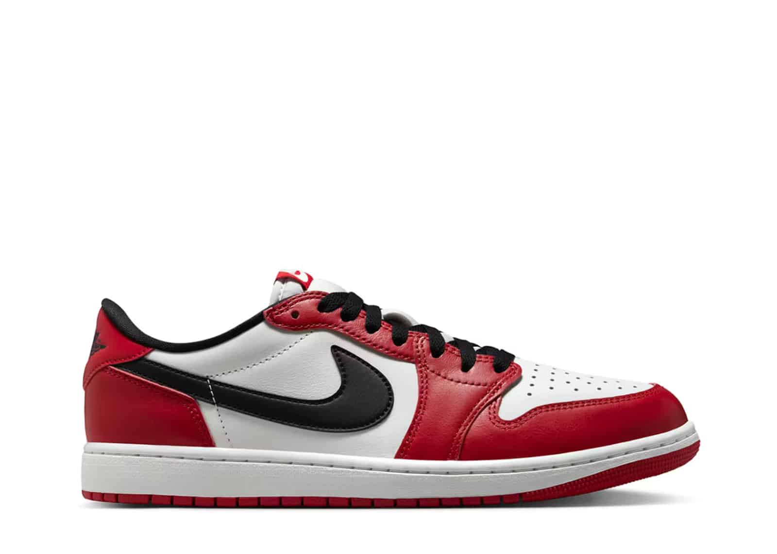 Air Jordan 1 Retro Low OG Chicago (2025) Front View
